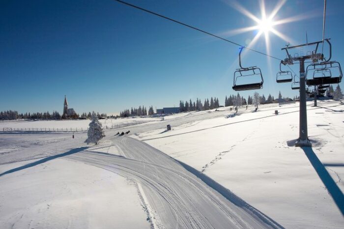 Jednodnevno skijanje na Rogli